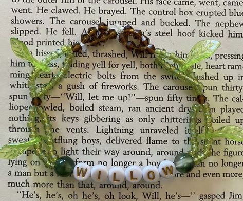 Willow Friendship Bracelet, Eras Tour Bracelet Ideas, Life Was A Willow, Eras Bracelets, Future Concert, Swift Bracelets, Layered Bracelet, Friendship Bracelets Designs, Taylor Swift Concert