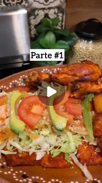 MARCELLA VELARDE | Enchiladas al Estilo Michoacán parte #1 (mirar el siguiente video para la parte #2)   Para la salsa de enchiladas: •20 chiles California •2... | Instagram Enchiladas Rojas, Mexican Soup Recipes, Mexican Soup, August 20, Adobo, Mexican Food, Mexican Food Recipes, Soup Recipes, Main Dishes