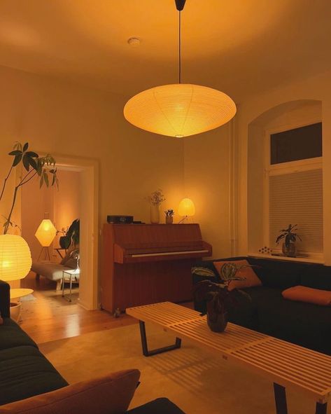 Living Room Lighting Ceiling Modern, Warm Light Living Room, Living Room Light Fixtures Low Ceiling, Mood Lighting Living Room, Cozy Maximalism, Women Cave, Living Room Lighting Design, Cozy Porch, Apartment Lighting