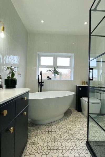 Rebecca from @the_oldpolicehouse on Instagram created a stunning monochrome bathroom with our Chelsea Freestanding Bath! Bathroom Ideas Big, Big Bathroom Mirror, Marble Floor Bathroom, Bathroom Design Farmhouse, Bathroom Marble Tile, Modern Eclectic Bathroom, Basement Bathrooms, Half Bathroom Ideas, Eclectic Bathroom Design