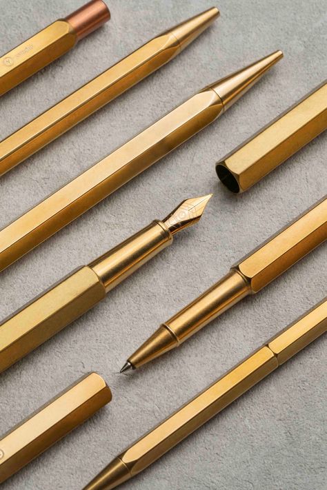 Experience the magic of writing with the Kakimori Brass Pen. Crafted with precision, this exquisite writing instrument adds a touch of sophistication to your desk. The brass construction gives it a unique vintage look that evolves with time, and its smooth ink flow makes writing a pleasure. Rediscover the joy of writing with Kakimori. #KakimoriBrassPen #ElegantWriting #VintageDesign #SmoothInkFlow #WritingJoy📝 Writing Essentials, Fine Writing Instruments, Stationery Collection, Athleisure Outfits, Stationery Pens, Stationery Items, Fountain Pens, Writing Instruments, Bring Back