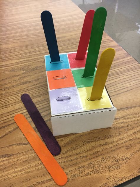 Match Stick, Diy Classroom, Matching Activity, Popsicle Stick, Color Paper, Bunny Crafts, Packing Tape, Popsicle Sticks, Paper Cover