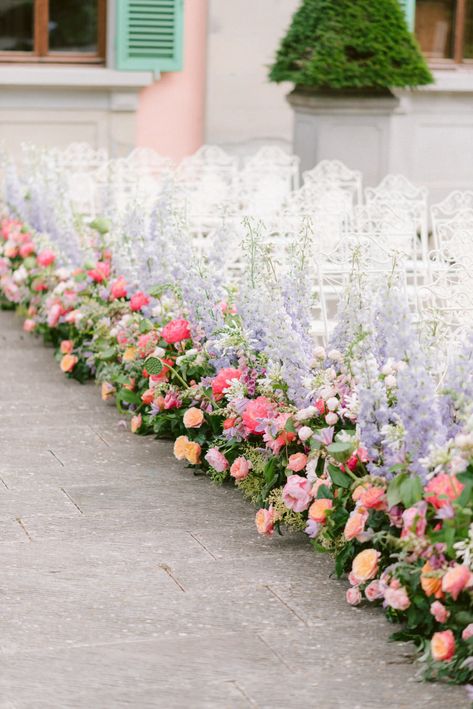 Tuscany Wedding Theme, Summer Wedding Ceremony, Aisle Flowers, Wedding Flowers Summer, Theme Color, Ceremony Flowers, Tuscany Wedding, Wildflower Wedding, Whimsical Wedding