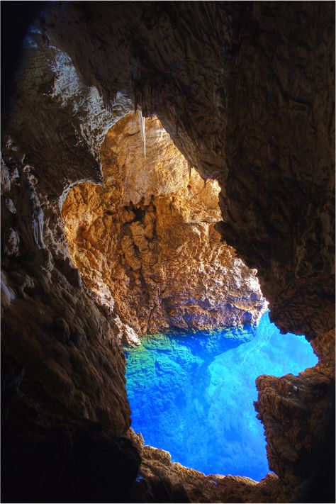 Chinhoyi Caves in Zimbabwe  - HouseBeautiful.com Beautiful Cave, Zimbabwe Africa, Africa Do Sul, Cheap Flight, Cheap Flight Tickets, Flight Tickets, Fairy Queen, Victoria Falls, Beach Living