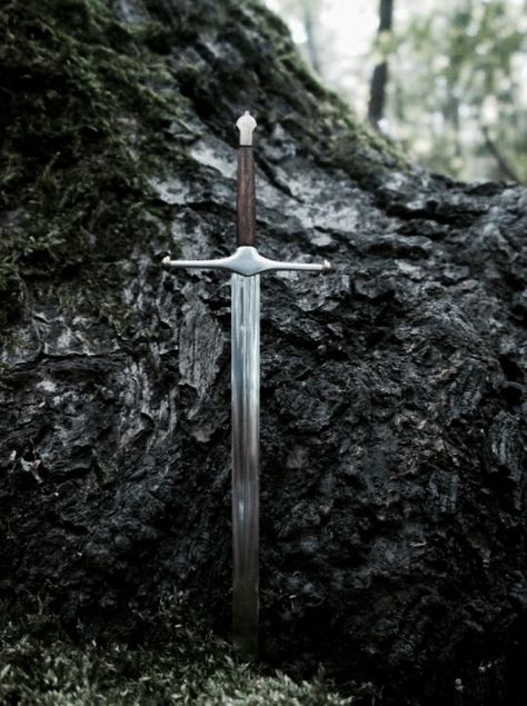 Sword in the stone | The North Realm Merida Aesthetic, Knight Aesthetic, Roi Arthur, Medieval Aesthetic, Arthurian Legend, Yennefer Of Vengerberg, Arthur Pendragon, Fantasy Aesthetic, Throne Of Glass