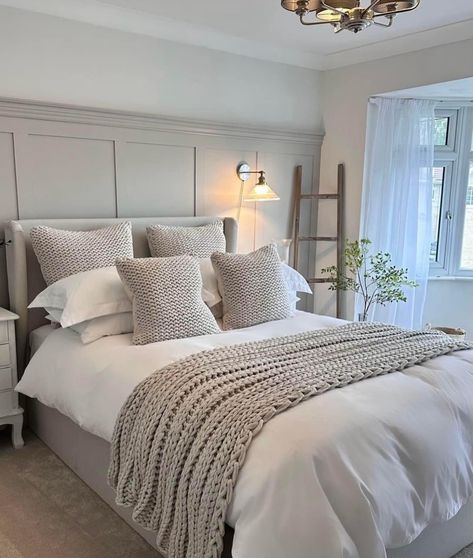 Grey Bedrooms, Beige Bedroom Decor, Sage Green Bedroom, Beige Bedroom, Neutral Room, Bedroom Renovation, Bedroom Panel, Redecorate Bedroom, Room Makeover Bedroom