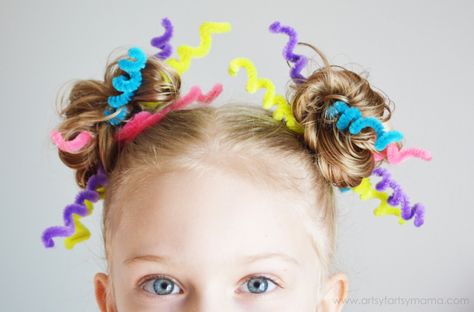 Crazy Hair Day with Lalaloopsy Girls at artsyfartsymama.com #CrazyHairDay Crazy Hair For Kids, Wacky Hair Days, Wacky Hair, Crazy Day, Crazy Hair Day At School, Crazy Hair Day, Easter Hair Bow, Crazy Hair Days, Easter Hair