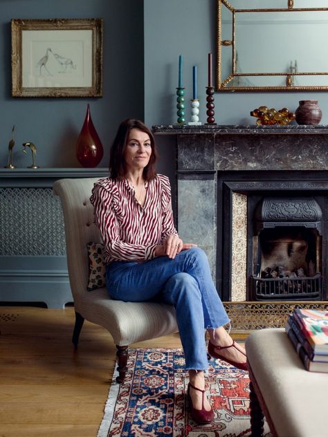 House & Garden September 2020 issue | House & Garden Plummett Farrow And Ball, Oxfordshire House, Anna Haines, Farrow And Ball Wallpaper, Bobbin Chair, Bold Eclectic, Grey Interiors, Designer House, London Houses