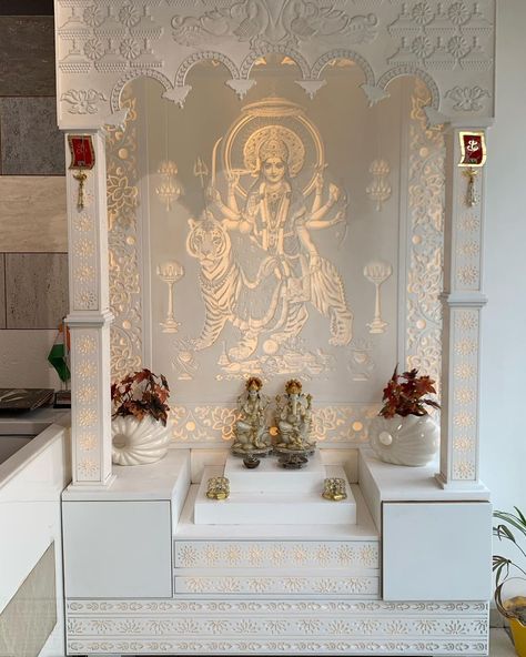 Corian Mandir Design Puja Room, Korean Marble Mandir Designs, Indian Home Mandir Design, Korean Temple Designs For Home, Marble Mandir For Home, Luxurious Mandir Design For Home, Korean Mandir Designs For Home, Mandir Interior Design Puja Room, God Mandir For Home