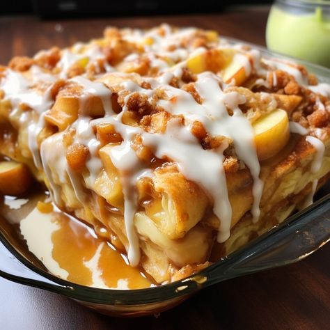 Apple Cinnamon Lasagna Roll Apple Lasagna, Apple Cinnamon Cake, Fall Goodies, Lasagna Roll, Pot Lasagna, Breakfast Goodies, Diced Apples, Lasagna Rolls, Lasagna Soup