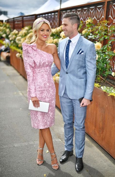 Melbourne Cup Fashion 2022, Ladies Day At The Races Outfit, Melbourne Cup Dresses, Yea Party, Derby Party Outfit, Melbourne Cup Fashion, Wedding Hats For Guests, Derby Attire, Race Day Fashion