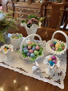 Vintage Spring Aesthetic, Vintage Spring Decor, Spring Mantle Decor, Easter Decoration Ideas, Milk Glass Decor, Spring Mantle, Easter Craft Decorations, Easter Table Settings, Spring Color Palette