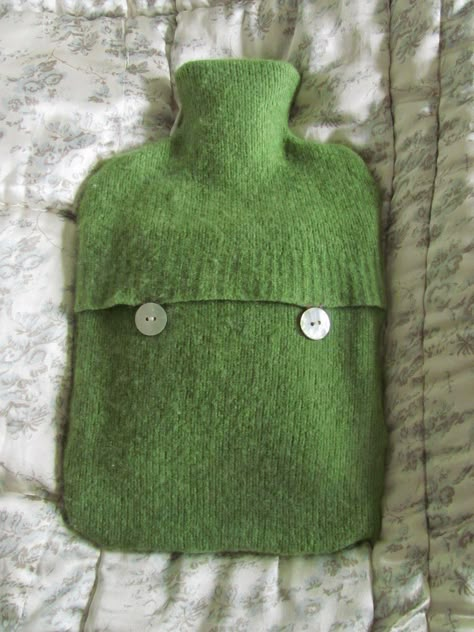 Diy Jumper, Jumper Ideas, My Granny, Hot Water Bottle Cover, Old Sweater, Water Bottle Covers, Cut It Out, Cashmere Jumper, Hot Water Bottle