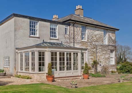 Georgian House extension. Beautiful Sunrooms, Orangery Extension Kitchen, Farmhouse Sunroom, Kitchen Orangery, Orangery Conservatory, Orangery Extension, Sunny Room, Conservatory Kitchen, Garden Room Extensions