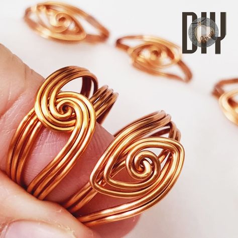 Diy Wire Wrapped Rings Tutorials, Copper Wire Jewelry Diy, Wire Wrapped Jewelry Rings, Copper Jewelry Diy, Diy Wire Wrapped Rings, Jewelry Tutorials Free, Diy Wire Rings, Wrapping Stones, Diy Wire Jewelry Rings