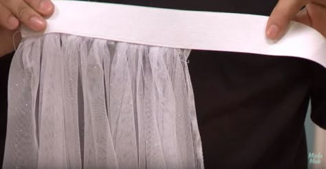 How To Iron Tulle, Diy Tulle Skirt For Women, Tulle Skirt Pattern, How To Make A Tulle Skirt, Tulle Sewing, Tulle Ideas, Tool Skirt, Adult Tulle Skirt, Diy Tulle Skirt