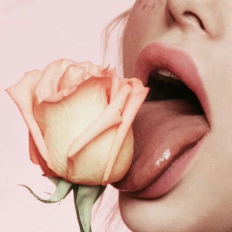 Decadence Aesthetic, Lips And Flowers, Flower In Mouth, Lips Aesthetic, Illustration Tutorial, Peach Aesthetic, Foto Art, 인물 사진, Night Looks