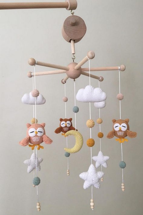 Crochet Baby Mobile, Crochet Crib, Owl Mobile, Crochet Nursery Decor, Crochet Baby Mobiles, Mobile Hanging, Diy Baby Mobile, Baby Mobil, Owl Crochet Patterns