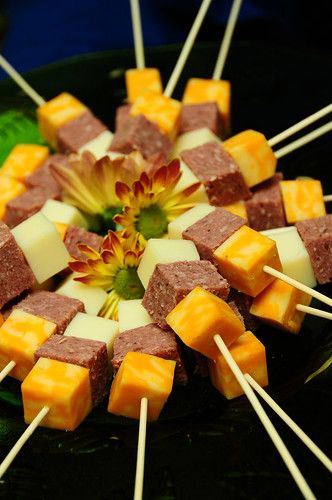 Cheese & Sausage Kabobs | ZHG Photo Gallery | Flickr Baptism Food, Cheese Kabobs, Sausage Kabobs, Vegetable Kebabs, Fruit Kabobs, Kabob Recipes, Cheese Party, Cheese Sausage, Fake Bake