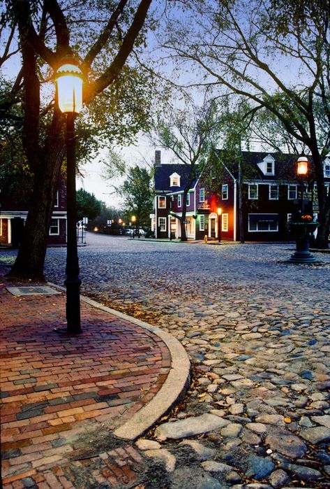 Nantucket Massachusetts, New England Road Trip, Nantucket Island, New England Travel, Beaux Villages, Coastal Towns, Beach Town, Nantucket, Vacation Destinations