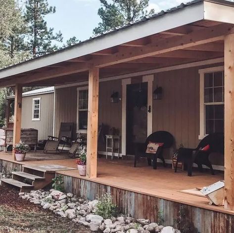 Tin Underpinning Mobile Home, Singlewide Trailer Porch Ideas, Single Wide Mobile Home Remodel Exterior, Wood Skirting For Mobile Home, Mobile Home Addition Ideas Single Wide, Mobile Home Underpinning Ideas, Singlewide Mobile Home Ideas, Singlewide Remodel, Mobile Home Decks And Porches