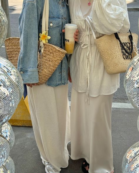 fav blue and white combo☁️🪞🤍🪽🐚🌊 summer outfit, Pinterest summer girl, white skirt, jeans shirt, modest fashion, hijabi, Pinterest style, aesthetic summer girl, modesty, basket bag, summer vibes, modesty, maxi skirt Jeans Skirt Outfit Hijab, Skirt Outfit Hijab, Aesthetic Hijab Outfit, Jeans Skirt Outfit, Hijabi Summer Outfits, Summer Modest Outfits, Hijabi Fits, Outfits Hijab, Modest Outfit