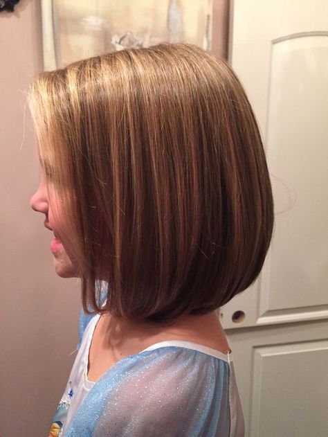 Kids Bob Haircut, Shoulder Length Bob Haircut, Bob Haircut For Girls, Blonde Balayage Highlights, Shoulder Length Bob, Choppy Bob Hairstyles, Long Bob Haircuts, Hair Cute, Kids Hair Cuts