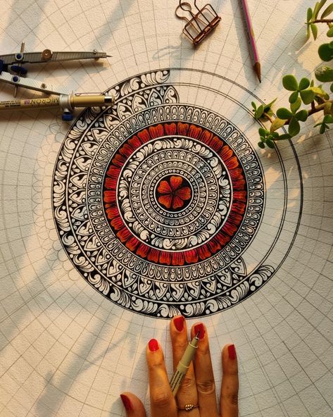 Art in progress Big mandala in making... Mandala Art Big, Big Mandala Drawing, Big Mandala Art, Big Doodles, Mandala Making, Mandala Drawings, Drawing Prompts, Board Painting, Art Painting Tools