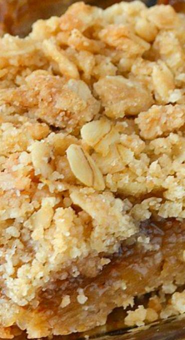 Oatmeal Fig Jam Squares Fig Squares New England, Fig Jam Bars, Fig Dessert Recipes Simple, Fig Butter Uses, Fig Preserves Recipe Desserts, Fig Bars Recipe Healthy, Fig Jam Dessert Recipes, Fig Jam Cookies, Recipes Using Fig Jam