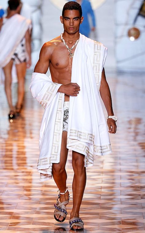 A male model sporting Roman-inspired sandals and clothing  Versace’s Greco-Roman SS15 men’s looks provided summer inspiration CREDIT: GETTY Greek Inspired Fashion, Ancient Greek Clothing, Roman Clothes, Greek Costume, Greece Fashion, Rome Antique, Roman Fashion, Greek Clothing, Mens Fashion Classy