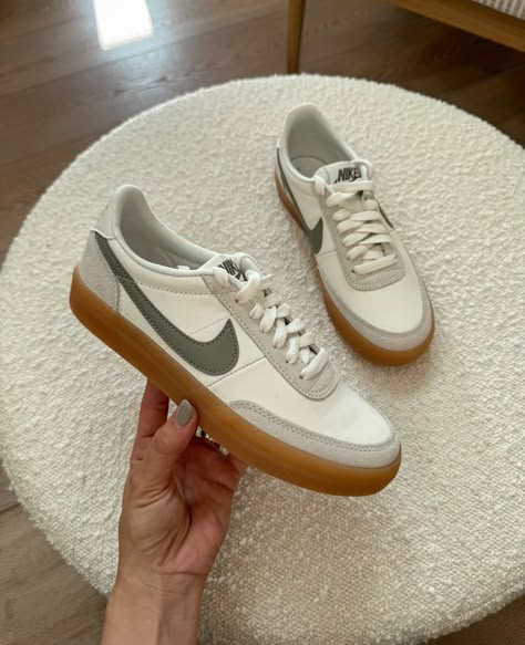 IM IN LOVE 😍 these are the new Nike Killshot 2 sneakers and they are the cutest sage green!!! Shoe crush. Nikes for women. Shop my closet. Shop my shoes. Nike sneakers for women. Nike sneaker outfit inspo. Follow comestayawhile for more authentic, affordable DIY home renovations, home decor, fashion picks, beauty favorites, humor, parenting, and more. Amandalovesamazon shops for budget friendly neutral, modern farmhouse home decor, mom on the go beauty products, and working mom fashion styles. Affordable Shoes For Women, Nike Killshot 2 Outfit Women, Nike Sneaker Outfit, Sneakers For Women Nike, Nike Killshot 2 Outfit, Nikes For Women, Nike Sneakers Women Outfit, Neutral Modern Farmhouse, Working Mom Fashion