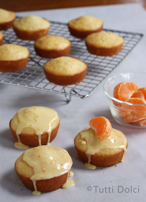 Tangerine vanilla tea cakes topped with tangerine glaze are light, fluffy, and delicious! Enjoy these pretty tea cakes for any spring occasion! Vanilla Tea, Citrus Recipes, Tea Party Food, Gateaux Cake, Tea Cakes, Cake Toppings, Food Cakes, Sweets Treats, Tea Recipes