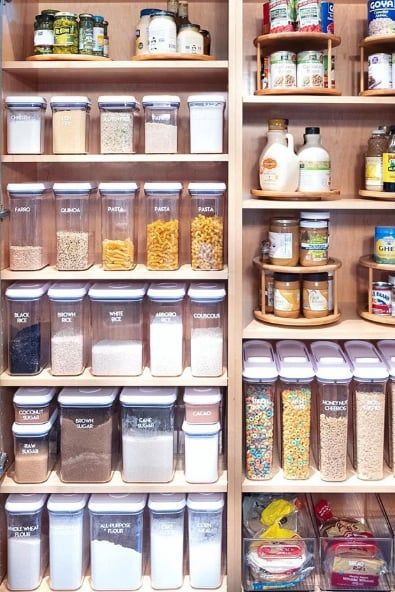 Organized Spaces, Pantry Inspiration, Organized Pantry, Pantry Organisation, Home Edit, House Organisation, Kitchen Organization Pantry, Kitchen Organisation, Kitchen Pantry Design