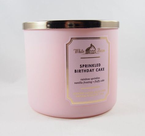 Sprinkled Birthday Cake Candle, Pink And White Candle, Pink Christmas Candle, Bath And Body Works Candles Aesthetic, Bath And Body Work Candle, Preppy Candles, White Barn Candles, Bath And Body Candles, Girly Candles