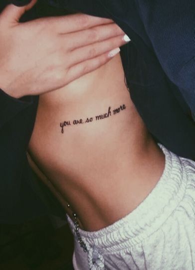 Small Words Tattoo, Places For Tattoos, Tattoo Tiny, Rib Tattoos For Women, Word Tattoo, Small Girl Tattoos, Inspiration Tattoos, Small Tattoos Simple, Tattoo Girls