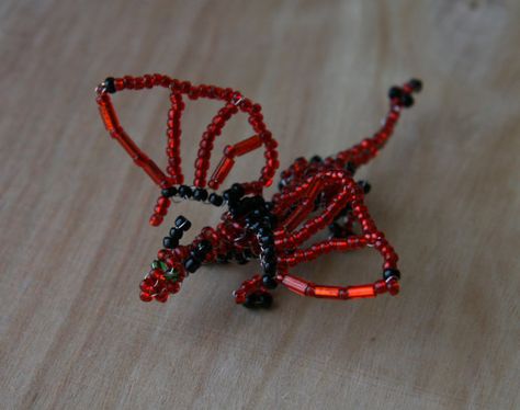 Miniature Beaded Dragon Beaded Dragon, Dragon Crafts, Dragon Pictures, Little Dragon, Dragon Wings, My Imagination, Adult Crafts, Handmade Beaded Jewelry, Beaded Animals