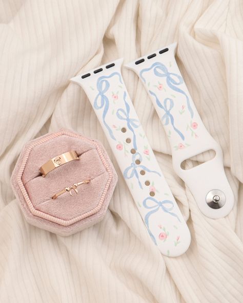 Watch Band ~ Coquette Apple Watch Bands Preppy, Apple Watch Band Accessories, Apple Watch Decoration, Apple Watch Charm Bracelet, Preppy Apple Watch Bands, Apple Watch Aesthetic Bands, Aesthetic Apple Watch Bands, Coquette Apple Watch, Apple Watch Bracelet Stack