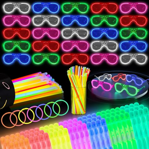 Light Up The Night Theme, Glow Stick Birthday Party, Neon Party Favors, Neon Glow In The Dark Party Ideas, Neon Party Food, Preschool Prom, Neon Pool Party, Glow Glasses, Glow Party Favors