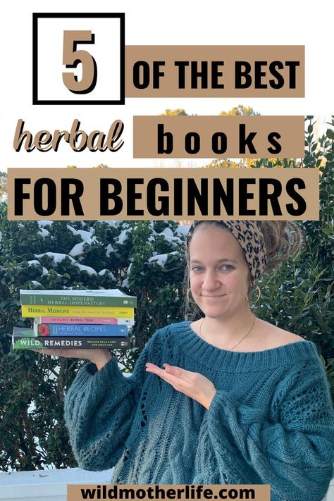 Best Herbal Medicine Books, Herbal Medicine Books, Herbalism Books, Holistic Nutrition Books, Herbal Books, Alternative Medicine Holistic Healing, Medicine Garden, Herbal Shop, Herbal Education