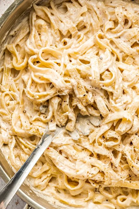 Vegan Alfredo Sauce Recipe Cashew Alfredo Sauce, Vegan Cashew Cheese, Vegan Alfredo Sauce, Vegan Alfredo, Protein Nutrition, Vegan Parmesan Cheese, Alfredo Sauce Recipe, Alfredo Pasta, Vegan Parmesan