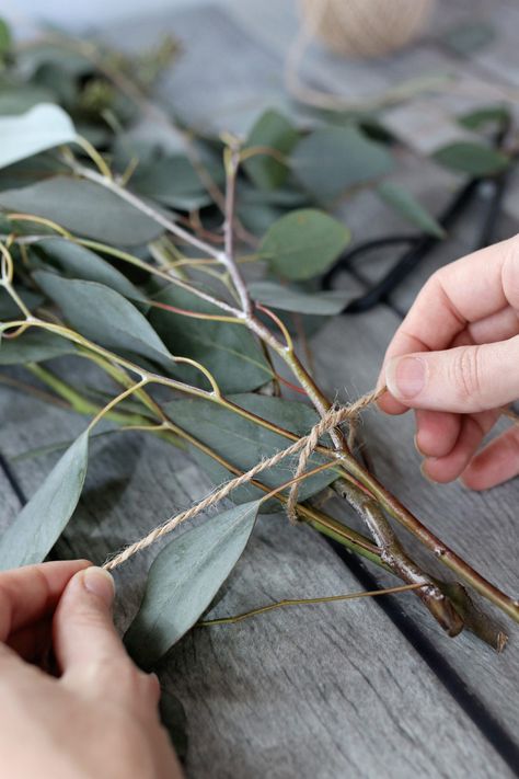 How To Make An Oversize Eucalyptus Wreath | Hello Nest Decorating With Eucalyptus Garland, Eucalyptus Crafts, Homemade Door Wreaths, Homemade Door, Eucalyptus Diy, Moss Wreath Diy, Diy Eucalyptus, Advent Wreath Diy, Bridal Umbrella