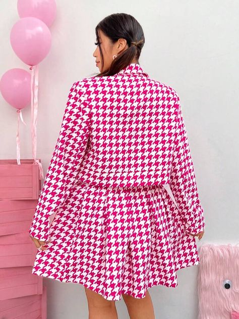 SHEIN Qutie Women's Plus Size Houndstooth Pattern Blazer And Skirt Suit Set | SHEIN USA Mini Skirt Suit, Set Plus Size, Dress And Jacket Set, Trouser Suit, Dress And Jacket, Skirt Suit Set, Blazer And Skirt, Houndstooth Pattern, Suit Set