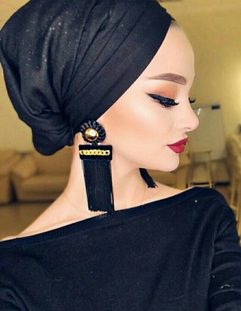 Hijab Photography, Hijab Turban Style, Headwrap Hairstyles, Muslim Outfit, Hijab Teen, Hijabista Fashion, Estilo Hijab, African Bride, Hair Wrap Scarf