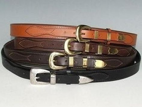 This is a heavy duty Bridle leather belt designed to last for decades, not months. Originally designed as a heavy duty gun belt for the Texas Rangers, it is now more often seen worn on the golf course or by the contemporary businessman. It is the classic Ranger style with the double tongue and under Ranger Belt, Leather Eyeglass Cases, Horse Hair Jewelry, Handmade Leather Belt, Western Buckles, Plaid Shirt Men, Belt Design, Leather Belts Men, Western Belts