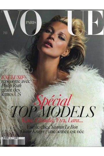 The Evolution Of Kate Moss, In 66 Vogue Covers Tatiana Patitz, Moss Fashion, Modeling Agencies, Yasmin Le Bon, Carolyn Murphy, Vogue Magazine Covers, French Vogue, Magazine Vogue, Fashion Magazine Cover