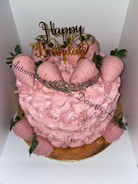 Baddie Cake Ideas Pink, Boujee Cakes Birthday, Pink 23rd Birthday Cake, Cute 15 Birthday Cakes, Pink Baddie Cake, Boujee Cake Ideas, Pink 25th Birthday Cake, Pink 19th Birthday Cake, Pink Birthday Cake 21