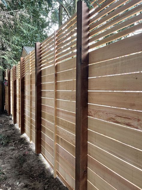 Modern Fence With Lattice, Plank Fence Ideas, Horizontal Wood Fence With Trellis, Fence With Horizontal Boards, Tall Fencing Ideas, 4x4 Fence Post Ideas, Privacy Fence Makeover, High Fencing Ideas, Extra Tall Fence