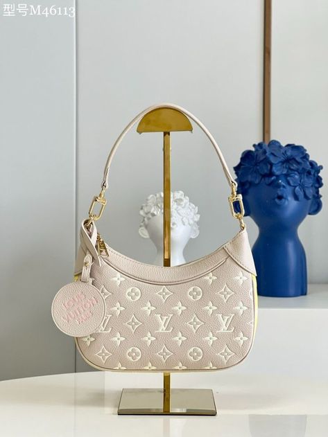 size: 22x14x9cm Lv Bagatelle, Louis Vuitton Bagatelle, Louis Vuitton Speedy Bandouliere, Louis Vuitton Neonoe, Louis Vuitton Capucines, Cute Handbags, Shoe Bags, Pretty Bags, Monogrammed Leather