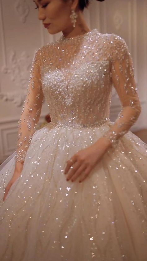 Long Sleeve Sparkle Wedding Dress, Wedding Dress Bustle, Bride Dress Simple, Sparkle Wedding Dress, Soiree Dress, Pretty Wedding Dresses, Fancy Wedding Dresses, Dream Wedding Ideas Dresses, Stunning Wedding Dresses