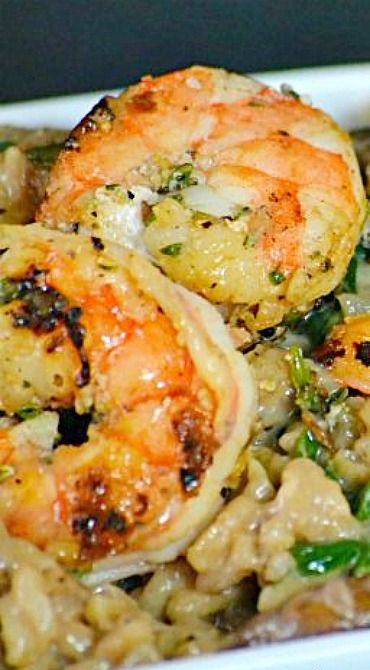 Marsala Risotto with Herbed Shrimp Sweet Risotto Recipes, Shrimp Marsala, Marsala Risotto, Seafood Quiche, Seafood Entree, Riced Cauliflower, Sweet Easy, Seafood Entrees, Food Vegetarian